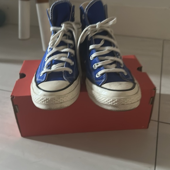 Converse Blue High-Top Sneakers Classic Canvas Design - Picture 5 of 5